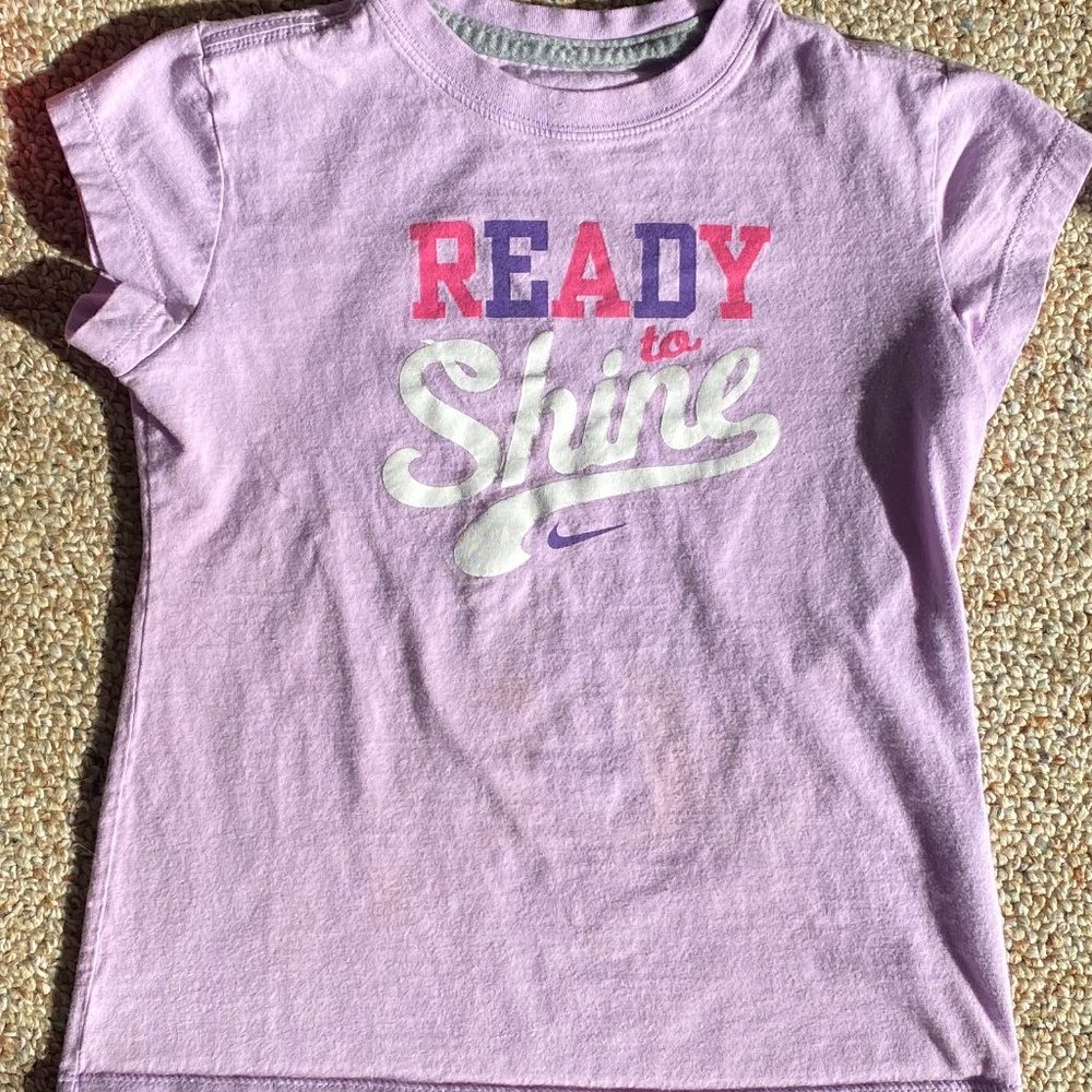 Girls Purple Nike Shirt Size Small